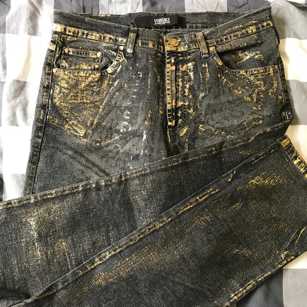Versace Jean Authentic! - Picture 7 of 7